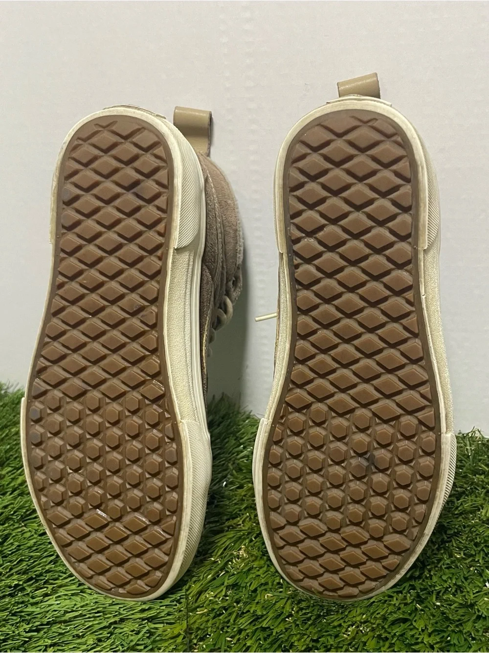 Vans Sk8-Hi Scotchgard 3M Suede Taupe Brown Sneakers Men’s 6 Women’s 7.5 EU 38